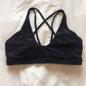 lululemon sports bra: bundle 2 or more get 10% off
